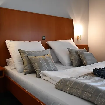 Landhaus Lengede Hotel Szálloda Lengede