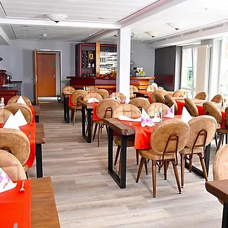 Szálloda Landhaus Lengede Hotel Lengede